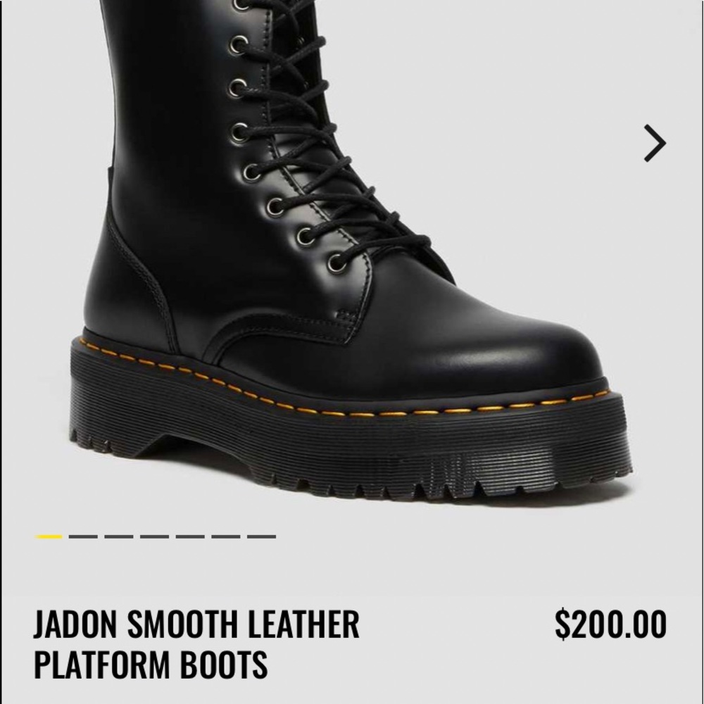 Doc Martens size 7 women’s Platform boots.